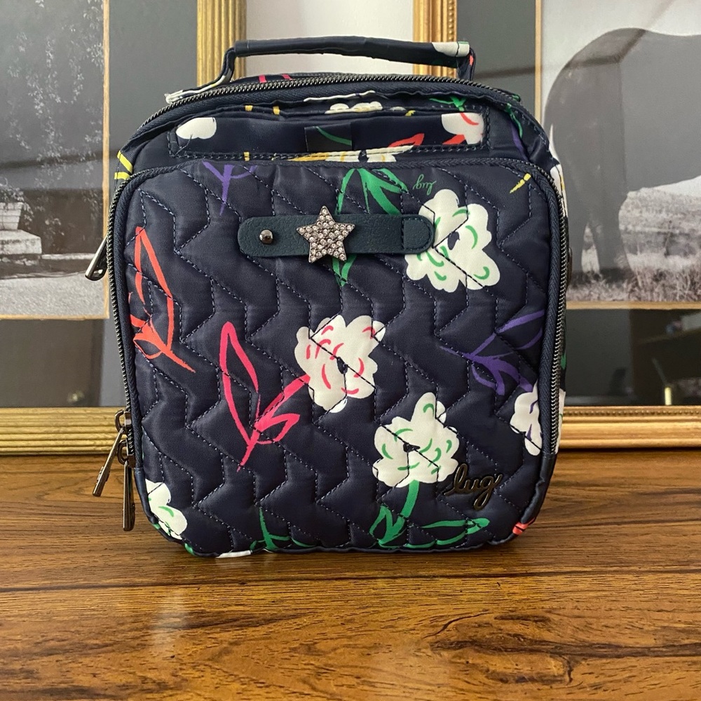 Lug Skeeter Convertible Crossbody